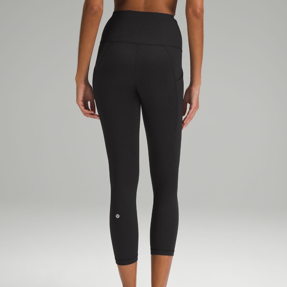 Lululemon Wunder Train Crop 23 black NWT size 6